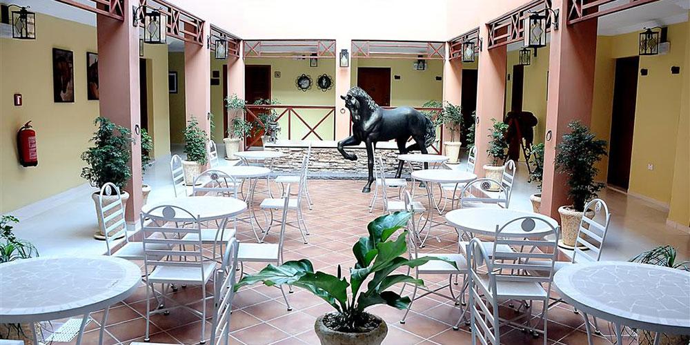 Hotel Caballeriza by Mystique