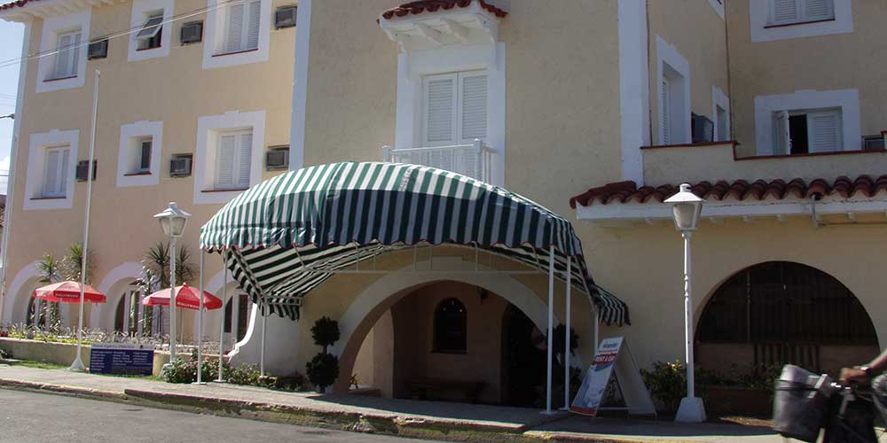 Hotel Dos Mares