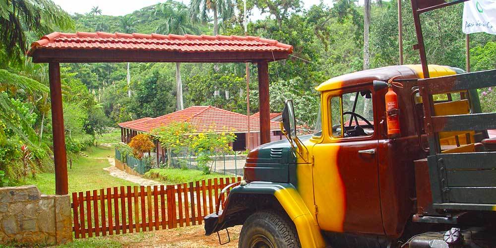 Topes de Collantes OVERNIGHT